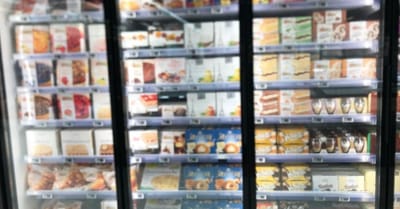 « Entre la météo et les retraits on s'adapte » : mauvais temps pour les glaces cet été dans les rayons