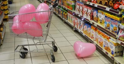 Amour, gloire et supermarché (ou comment rencontrer l’amour en grande distribution)