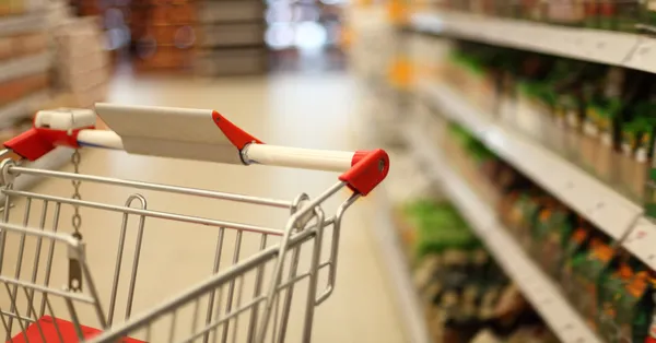 Aldi communique pour la première fois… et tacle la grande distribution