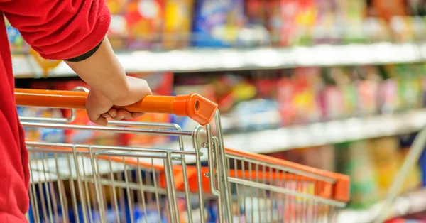 L'employé de drive, les courses numérique à bout de bras