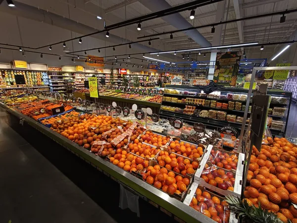 Février en rayon : le mois de tous les contrastes