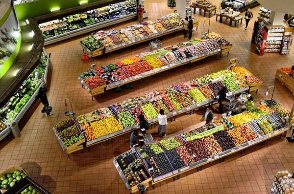 Une journée-type en magasin en 10 gif