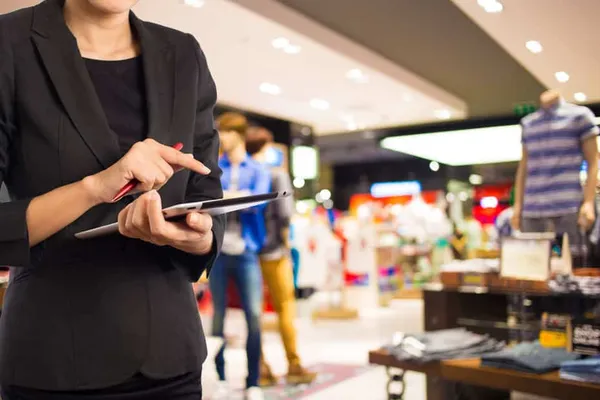 Manager en grande distribution, c'est faire 9 métiers à la fois